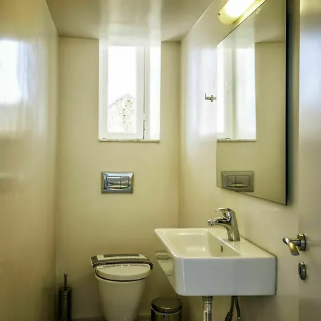 Porto Antico Apartment *