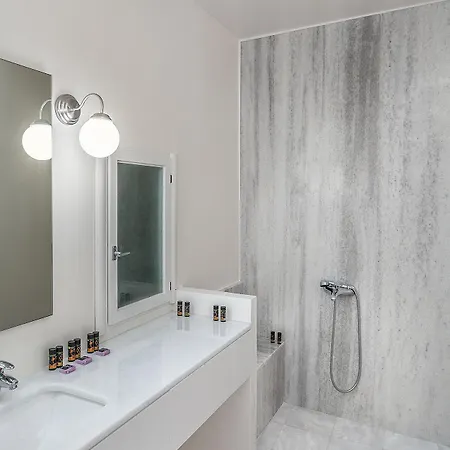 Porto Antico Apartment *